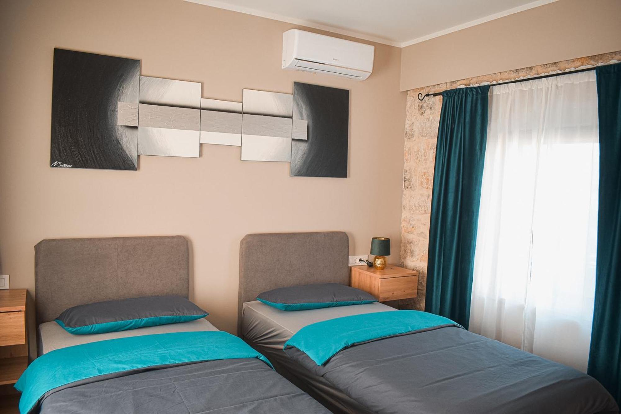 Apartments Jelovic Sinj Kültér fotó